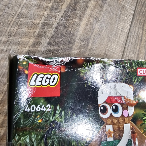 LEGO 40642 Holiday Gingerbread Ornaments Set NEW Damaged Box Christmas 190 Pc - Picture 3 of 7